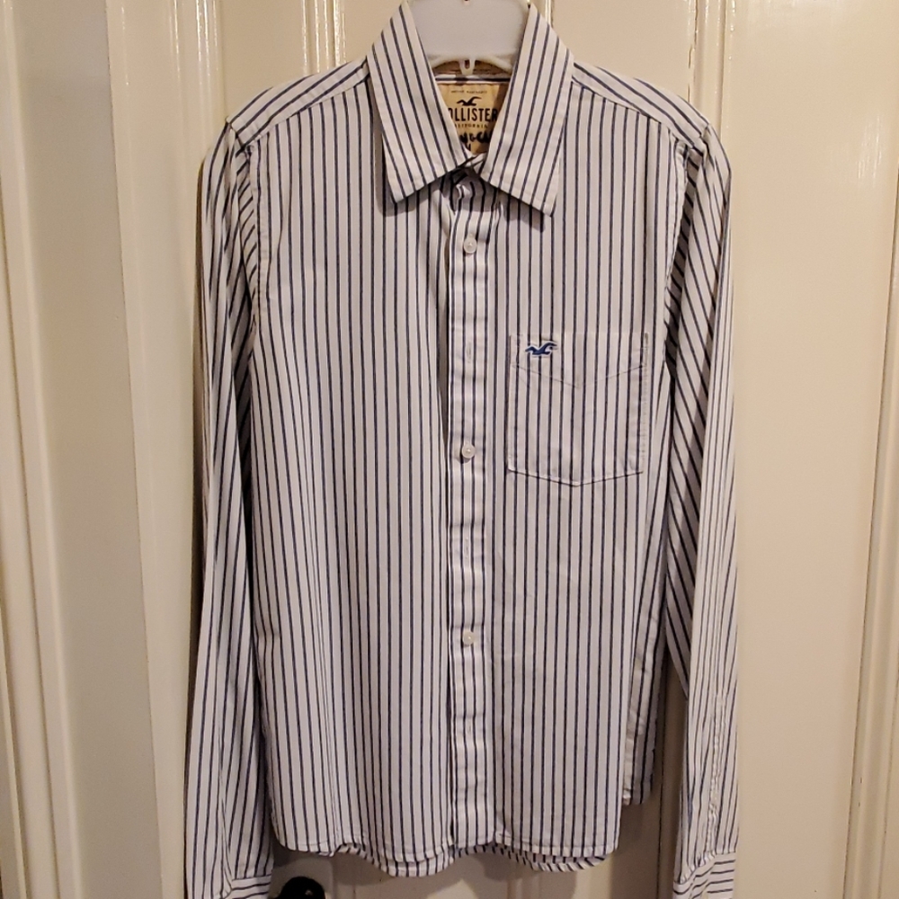Guys Hollister button down white with blue stripes